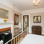 Lefferts Manor 3*
