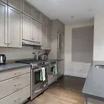 5th Ave Apartment New York