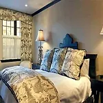 Guest house Scherman 4*