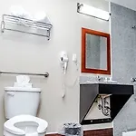 The Metropolitan Hotel