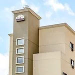 Hotel The Metropolitan 2*