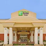 Hotel Country & By Radisson, Staten Island