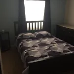 Apartment Cozy And Quiet
