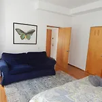 Stylish Lexington Pied-A-Terre