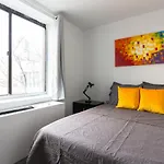 Modern Hideout Next To Times Square