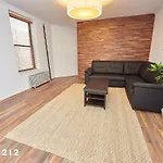 2Nd Avenue Apt 4