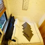 Elizabeth Street & Kenmare Street Apt 1
