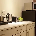 East 51St Street Apt 2L