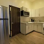 East 7Th Street Apt 1F