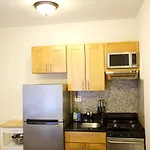 Delancey St. Apt 16