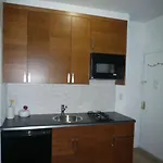 Elizabeth Street Apt 8