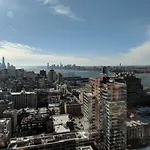 West Chelsea Home In The Sky