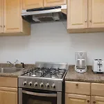 West 89Th Street Apt 2F