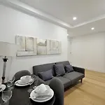 Beautiful Midtown East Apartments