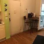 One Bedroom Apartment - Mott Street #16