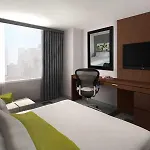 Hotel Hilton Garden Park South-midtown West 3*