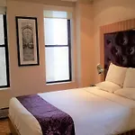 Hotel Night Broadway