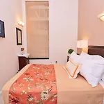 Americana Inn