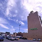 Wyndham Garden Fresh Meadows Flushing