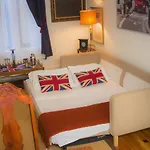 Euro - Lovely Apartment