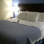 Hotel Days & By Wyndham Ozone Park/jfk Airport