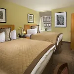Hotel Henri