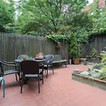 Elmwood Place