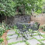 Vanderbilt Avenue Townhouse By Onefinestay