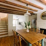 Warren Place Townhouse
