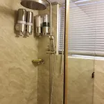 Hamilton's Hideaway Apartment *