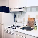 Upper East Side, 2 Bedroom, Close To Everything, Central Park, Metro, 5Th Ave, Museums