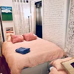 Upper East Side, 2 Bedroom, Close To Everything, Central Park, Metro, 5Th Ave, Museums