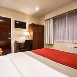 Comfort Manhattan Bridge 3*
