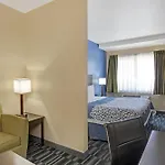 Hotel Days & By Wyndham Ozone Park/jfk Airport New York