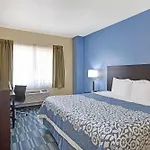 Hotel Days & By Wyndham Ozone Park/jfk Airport New York