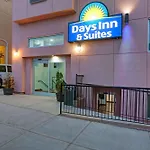 Days & By Wyndham Ozone Park/jfk Airport Hotel 2*