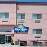 Days & By Wyndham Ozone Park/jfk Airport Hotel