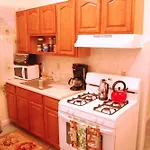 Delz Bed & Breakfast Hotel New York