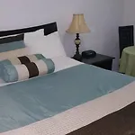 Delz Bed & Breakfast *
