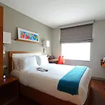 Edge Washington Heights 3*