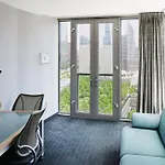World Center Hotel 4*