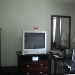 Hotel Days By Wyndham Long Island