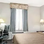 Hotel Days By Wyndham Long Island