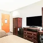 Days By Wyndham Long Island Hotel New York