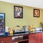 Hotel Days By Wyndham Long Island 3*
