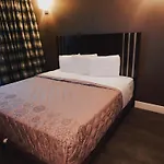 Hotel Cliff 3*