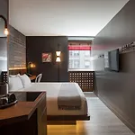 Hotel Henri