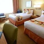 Hotel Adria And Conference Center New York