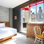 Henri Hotel