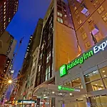 Citadines Connect Fifth Avenue Hotel 3*